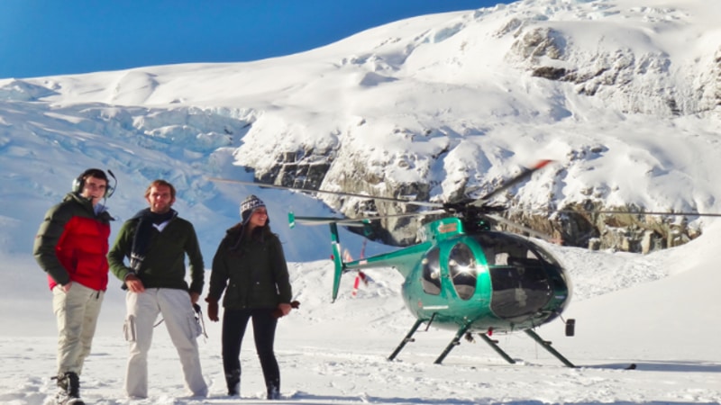 The forty minute Mt cook, Mt Tasman Snow Landing flight is the premier high alpine helicopter flight in New Zealand.